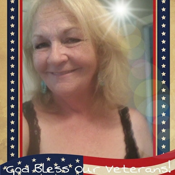 Meet your Posher, Katherine - Picture 2 of 4